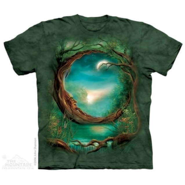 Дамска тениска дърво на лунна светлина - Fantasy T Shirt by the Mountain